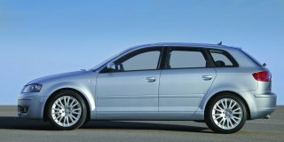 Audi A3 2 0 Tdi Sportback Ambition 05 7 Car Specs Audi A3 Specifications Information On Audi Cars And A3 Specs For Vehicles