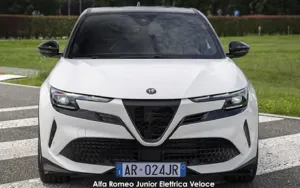 Alfa Romeo Junior image 3