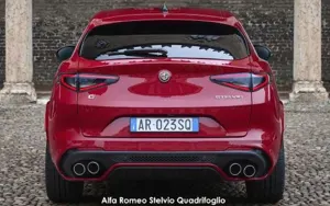 Alfa Romeo Stelvio image 3