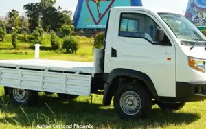 Ashok Leyland Phoenix image 2