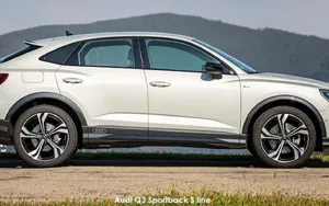 Audi Q3 image 2