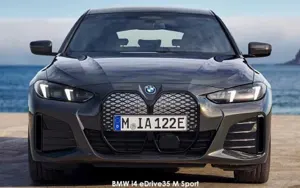BMW i4 image 2