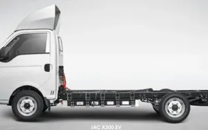 JAC X200 image 3