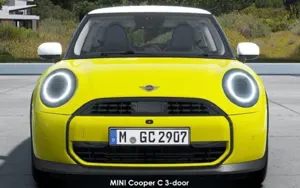MINI Cooper image 2