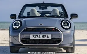 MINI Cooper image 2