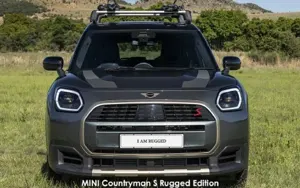MINI Countryman image 2