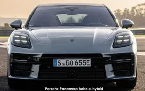 Porsche Panamera image 2