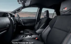 Toyota Fortuner image 3