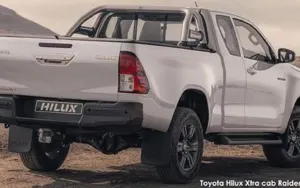 Toyota Hilux image 3