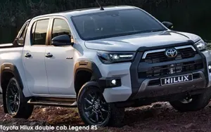 Toyota Hilux image 2