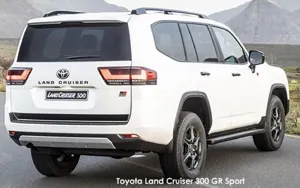 Toyota Land Cruiser 300 image 3