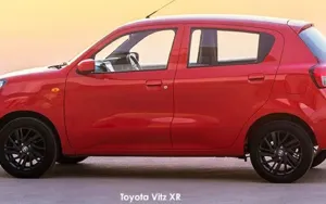 Toyota Vitz image 2