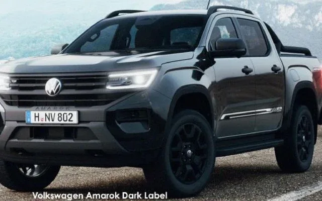 3.0tdi V6 184kw 4mot DARK Label A/T D/C P/U April 2026
