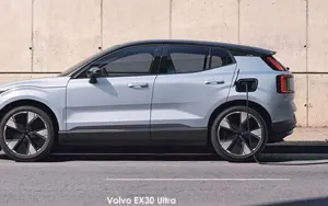Volvo EX30 image 3